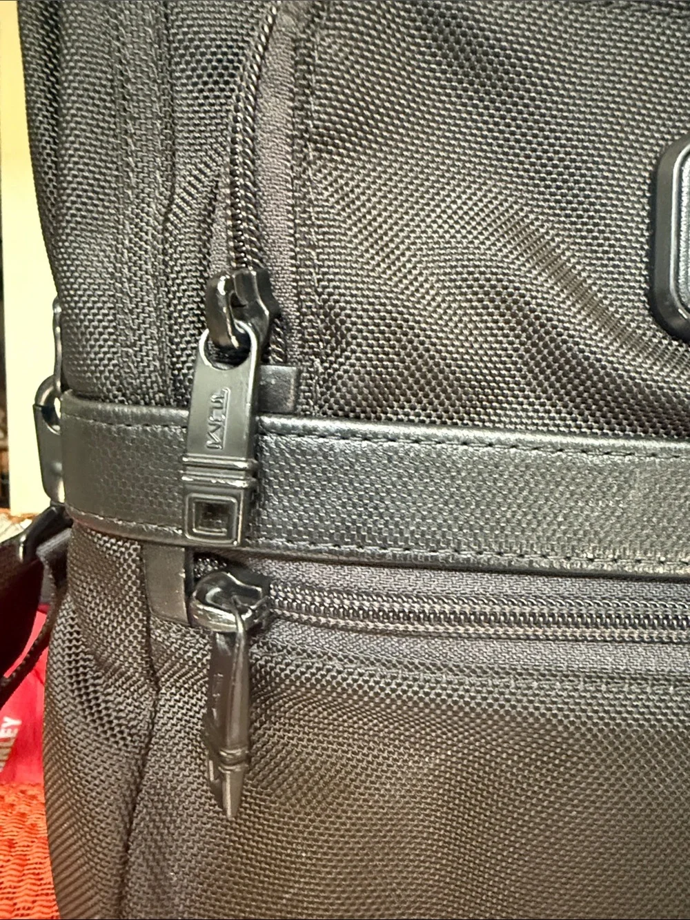 TUMI Alpha 2 Expandable Organizer Laptop Brief